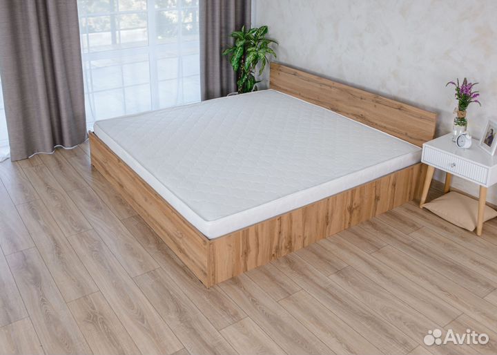 Кровать 200х200 с матрасом