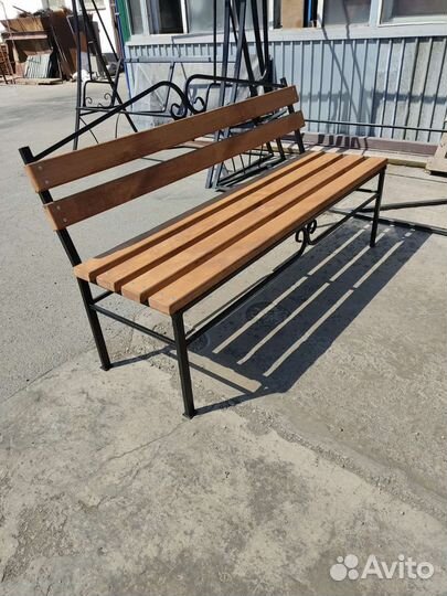 Скамейка садовая