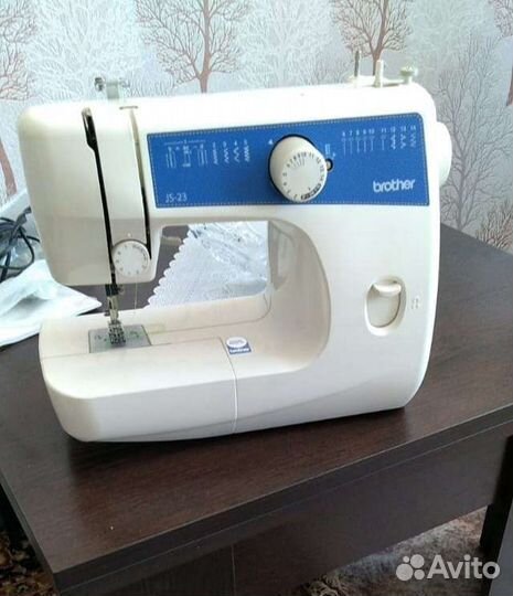 Швейная машина Brother