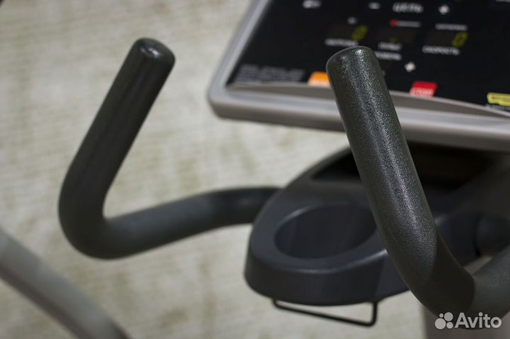 Эллиптический тренажер Technogym Synchro Excite 500 LED