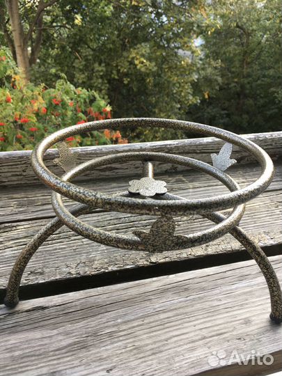 Подставка для цветов напольная металлическая