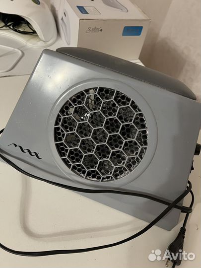 Вытяжка для маникюра