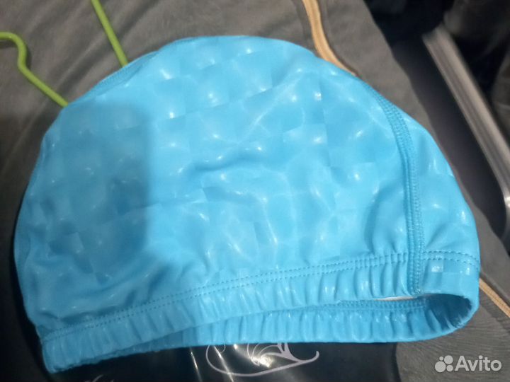 Шапочка для бассейна женская