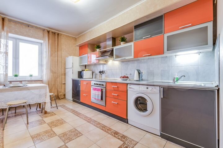 1-к. квартира, 42 м², 13/17 эт.