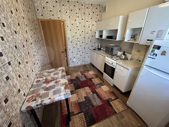 1-к. квартира, 40 м², 2/3 эт.
