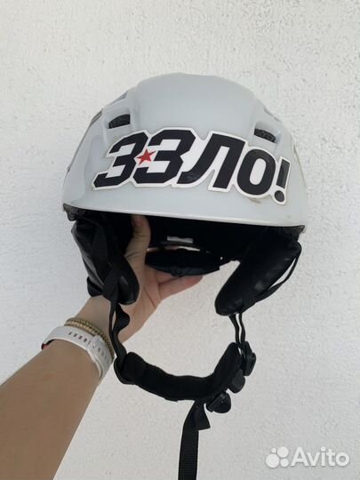 Шлем горнолыжный женский