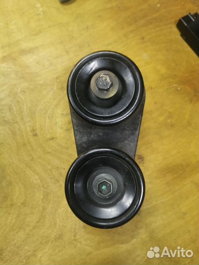 Натяжитель приводного ремня Акура Мдх j35a5