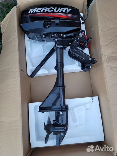 Мотор для лодки 2.5 mercury