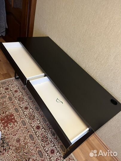 Письменный стол IKEA микке темный