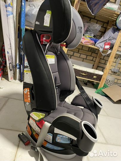 Автомобильное детское кресло от 0 до 18 кг