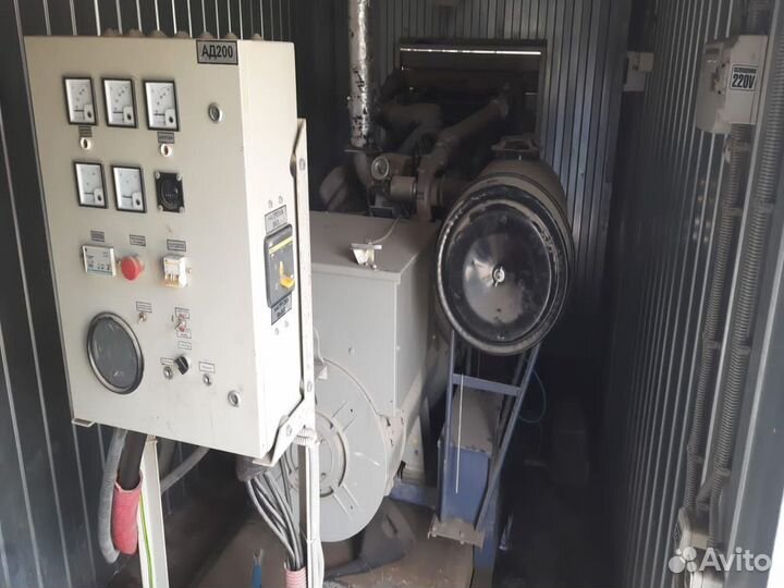 Дизельный генератор в контейнере 200 кВт 2 шт