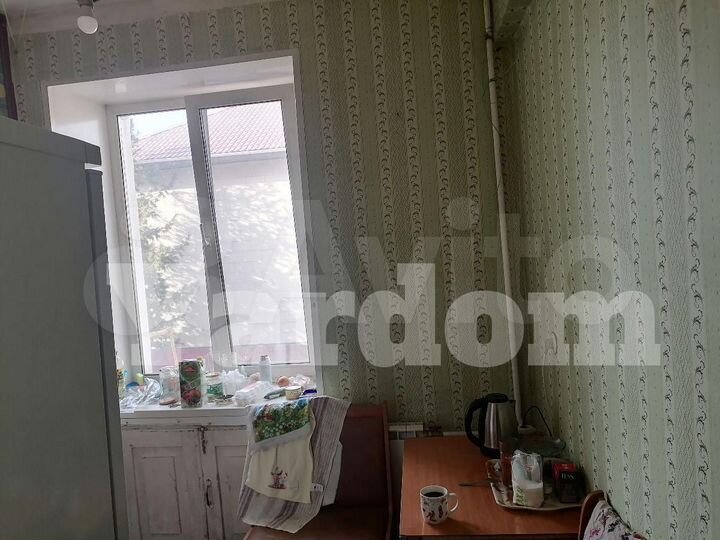 2-к. квартира, 58 м², 2/4 эт.