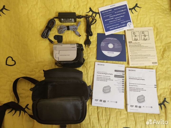 Видеокамера Sony DCR-DVD610