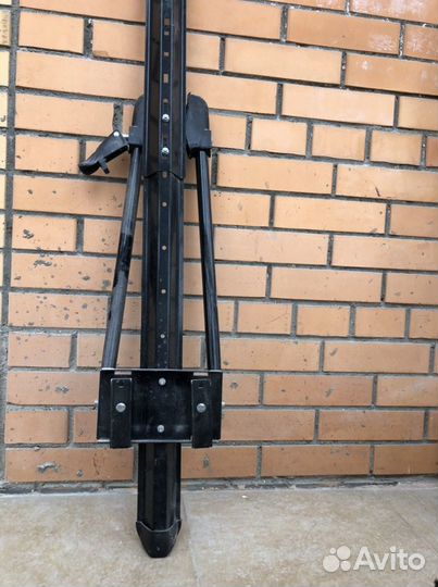 Велодержатель автомобильный. Крепление велосипеда