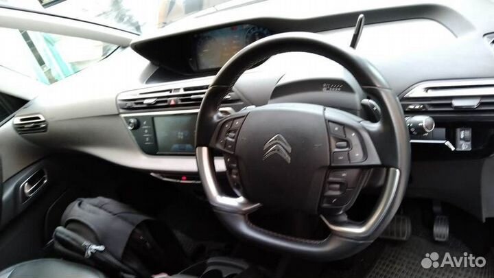 В разборе Citroen Grand C4 Picasso (U) 2015г. 1,6л