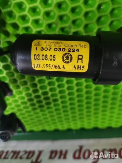 Форсунка омывателя фар Skoda Octavia A5 1Z0955965A