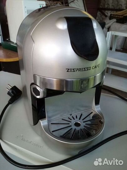 Капсульная кофемашина nespresso