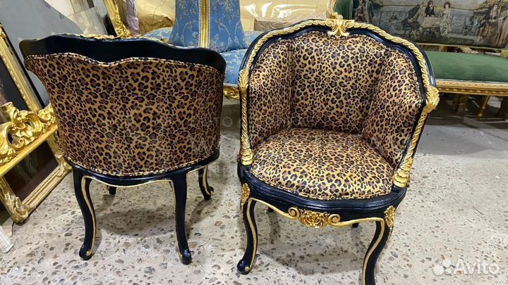 Кресло. Мебель в стиле Людовика. Антиквариат