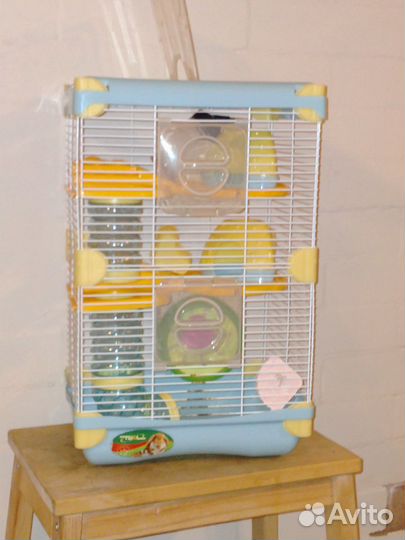 Вольер, клетка, переноска