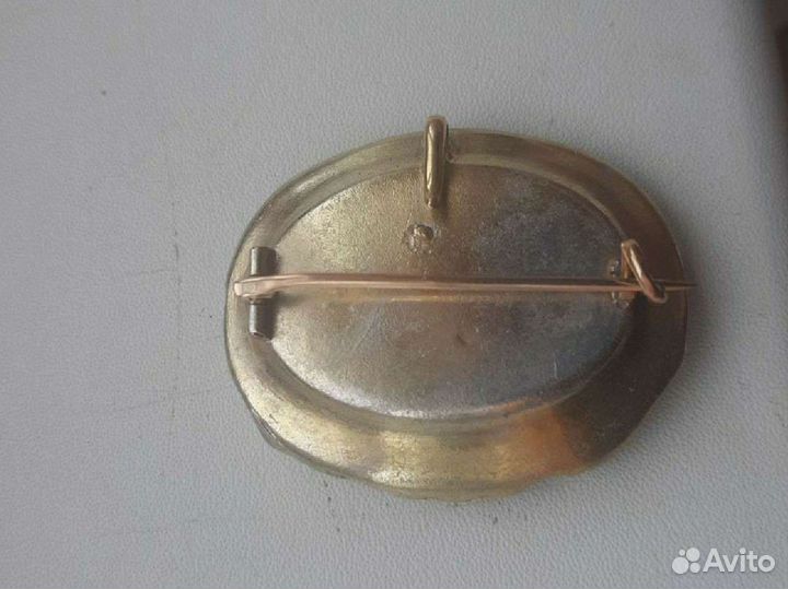 Антикварная брошь,брильянт,золото,серебро