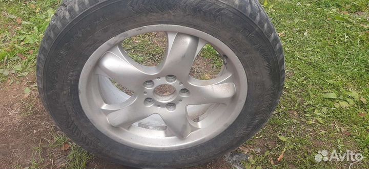 R18 Nokian Tyres Hakkapeliitta 8 SUV 255/55, PCD 5x120 DIA 40