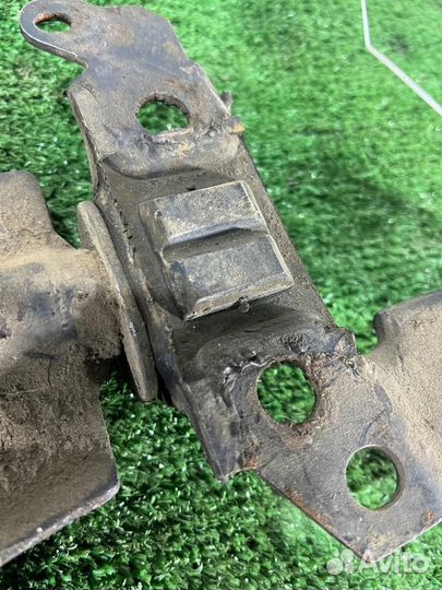 Рычаг передний нижний правый Fiat Albea 2003-2012г