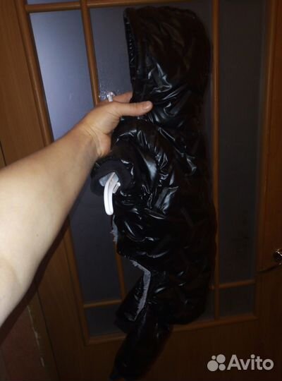 Продам зимний комбинезон новый