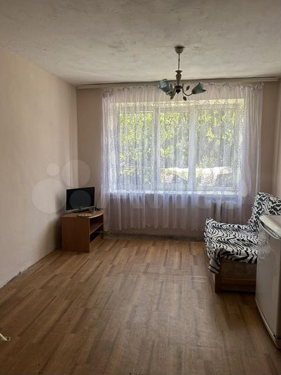 Комната 13,5 м² в 1-к., 2/5 эт.
