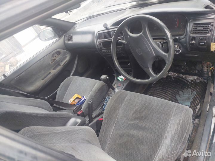 Toyota Sprinter 1.5 AT, 1992, битый, 30 000 км