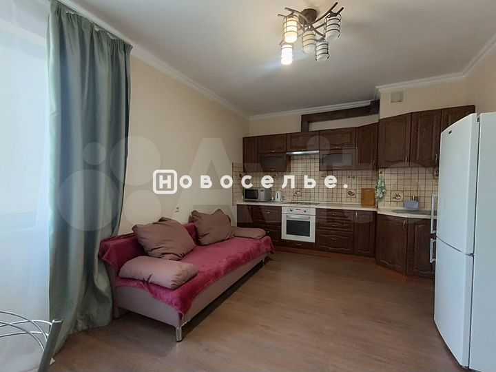 2-к. квартира, 73 м², 2/17 эт.