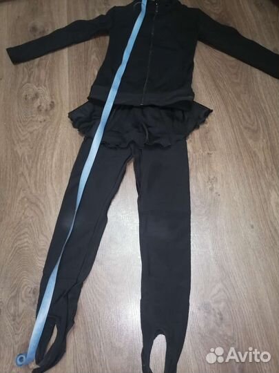 Тренировочный костюм для фигурного катания