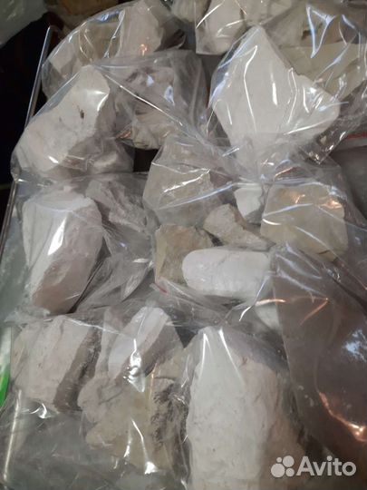 Мел и глина. Некрасова 12. С торца. Маг. Фрукты