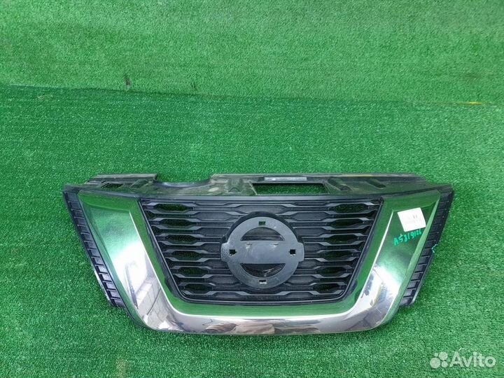 Решетка радиатора Nissan X-Trail T32 (2017-2022)