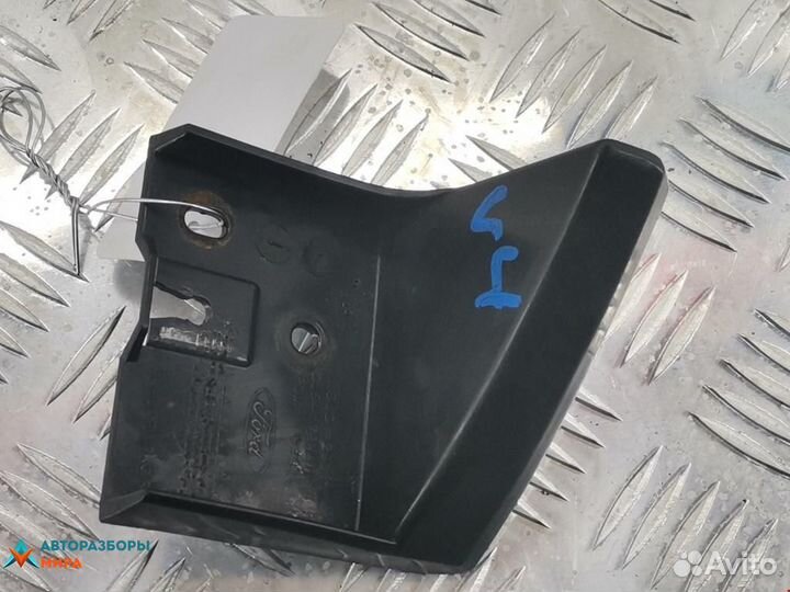 Кронштейн (крепление) Ford Escape 3 2015