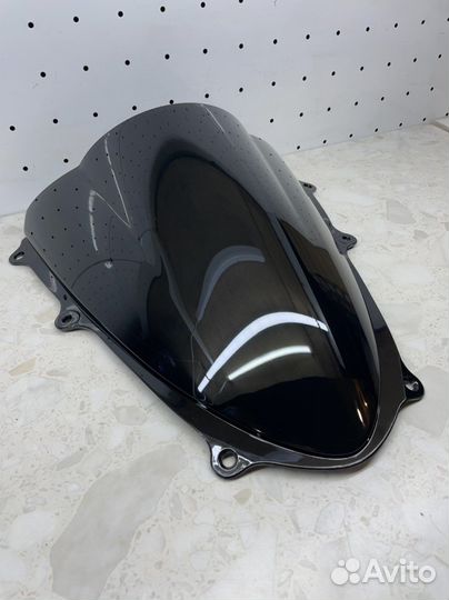 Ветровое стекло для мотоцикла Suzuki GSX-R1000