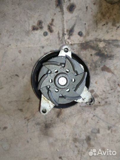 Помпа Ford Focus 2 1.8 2005-2011