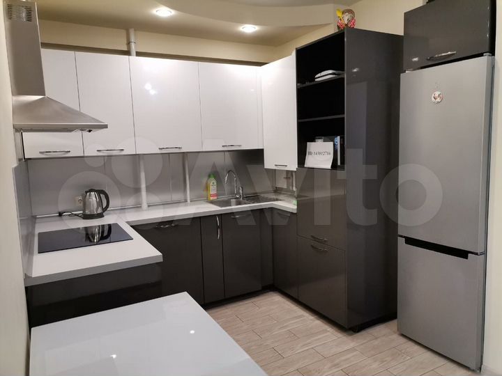 2-к. квартира, 43 м², 7/12 эт.