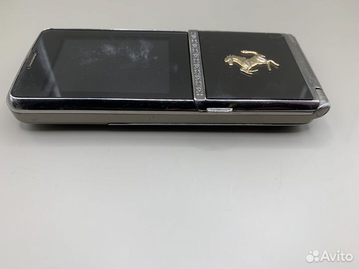 Vertu Ascent Ferrari GT Limited Edition, 32 ГБ