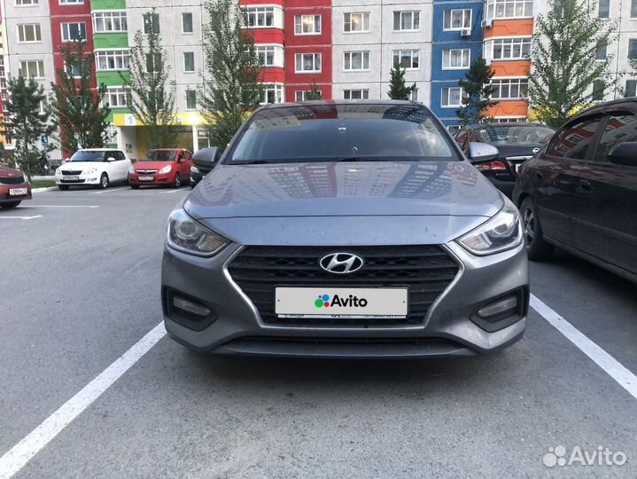 Hyundai Solaris 1.6 AT, 2017, 100 000 км