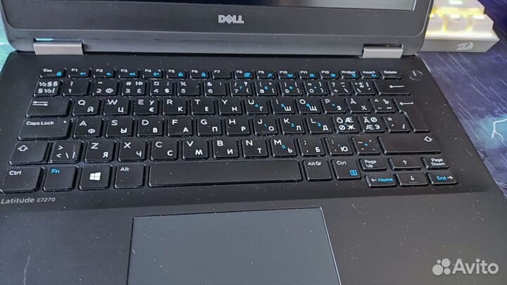 Ноутбук Dell latitude 7270