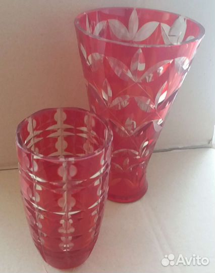 Вазы антикварные. Морская раковина