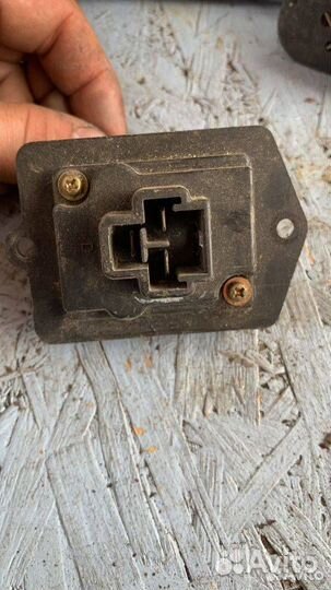 Сопротивление печки Mazda KJ180B26R