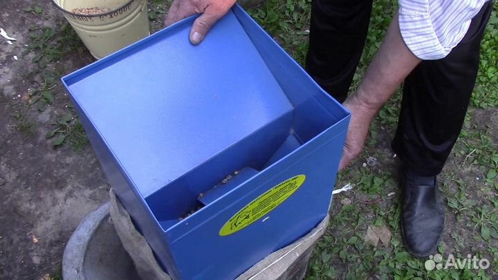 Зернодробилка измельчит 