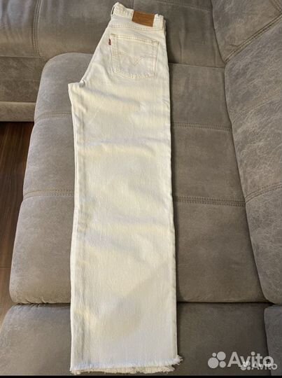 Джинсы levis ribcage straight женские