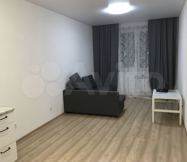 2-к. квартира, 46 м², 1/10 эт.