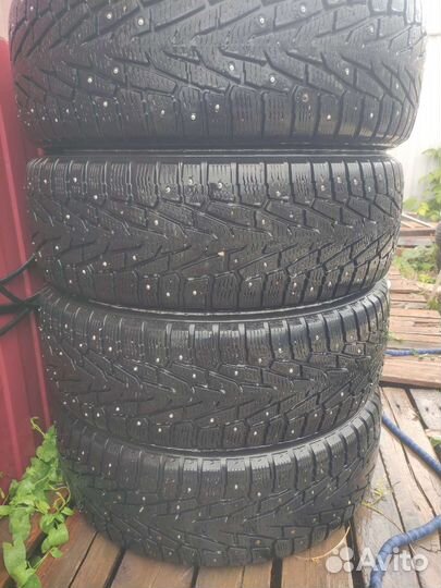 Nokian Tyres Hakkapeliitta 7 SUV 235/65 R17