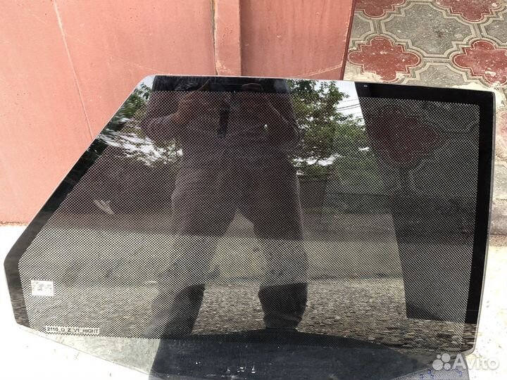 Темные стекла на priorа