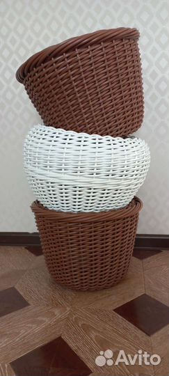 Кашпо для цветов из ротанга