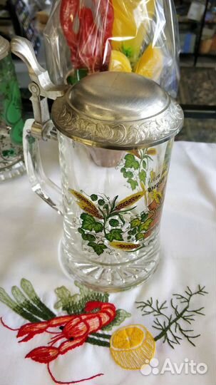 Немецкая пивная кружка с крышкой