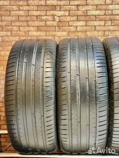 Michelin Pilot Sport 4 SUV 265/45 R20